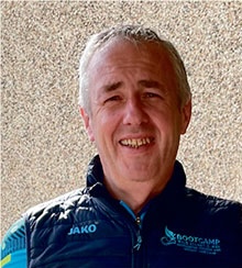 Seamus, Founder and host
